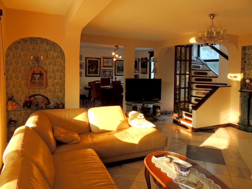 Leisure House Jovovic Villa Бар Стая снимка