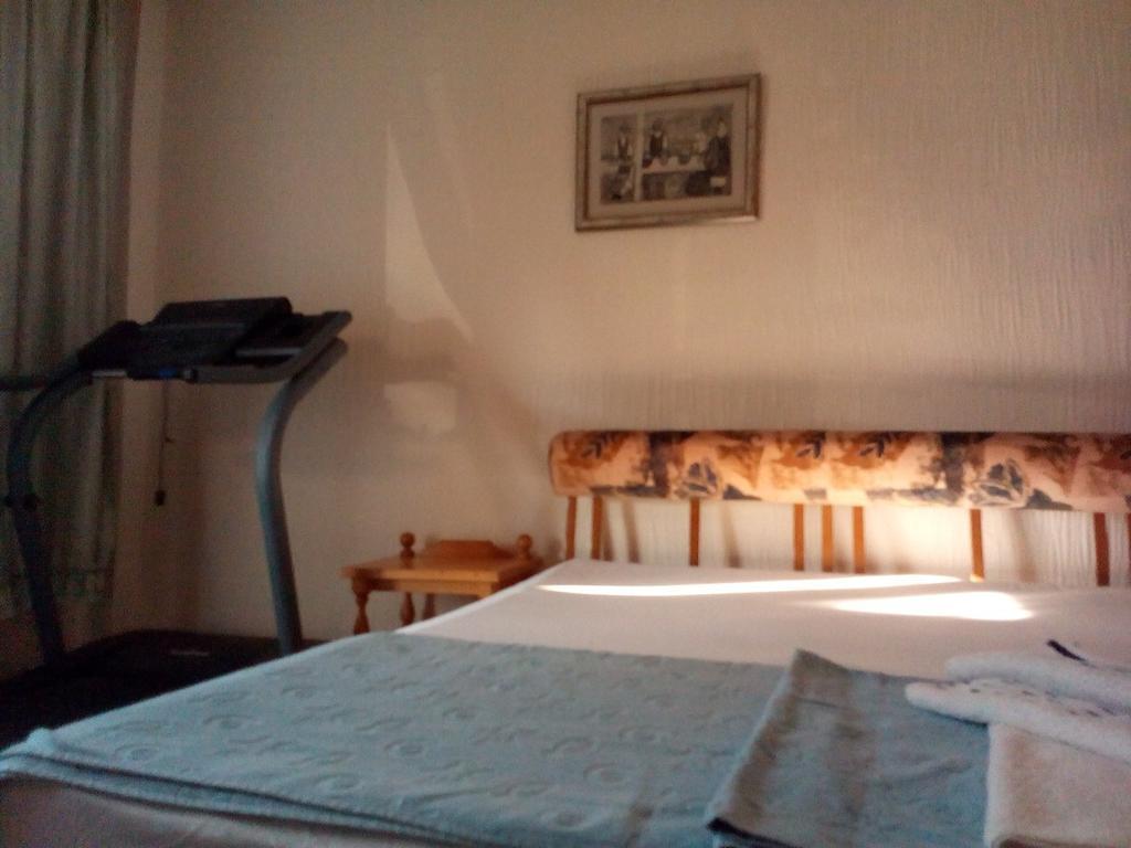 Leisure House Jovovic Villa Бар Стая снимка