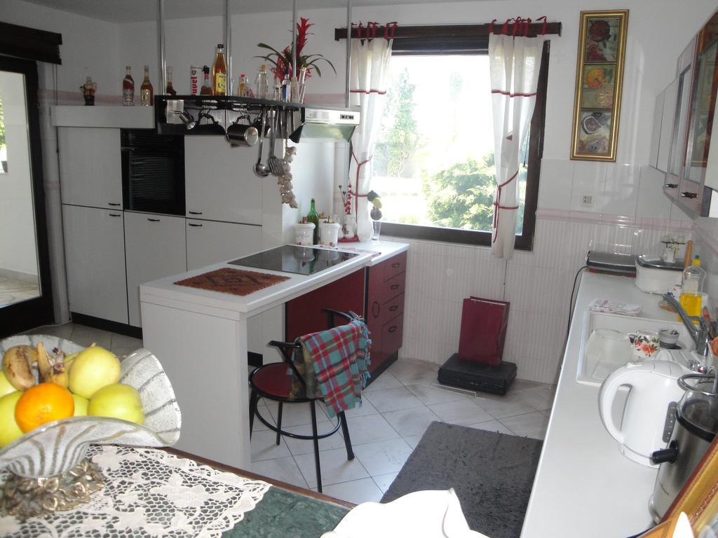 Leisure House Jovovic Villa Бар Стая снимка